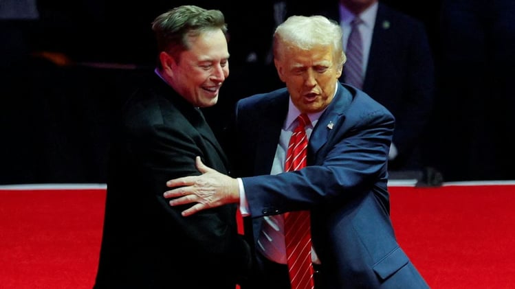 Whistleblower: Social Security Data May Have Been Taken to Private Job