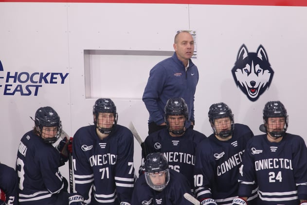 UConn men's hockey lands commitment from '05 forward Carter Sproule