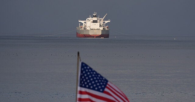 Chevron Resumes Venezuelan Oil Imports Under Biden