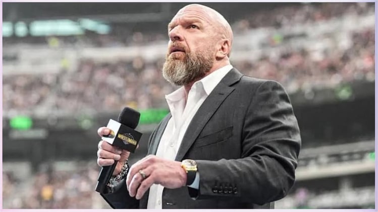 Urgent message to WWE fans, Paige return update & Lawler suffers stroke