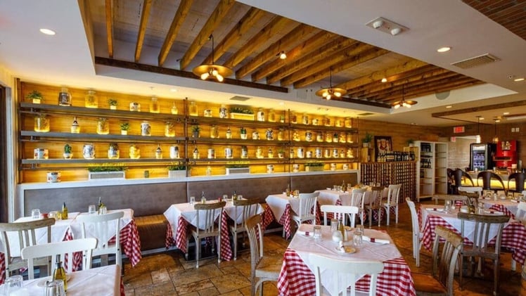 Roof collapse at Naples’ La Trattoria on 5th Ave injures 9.