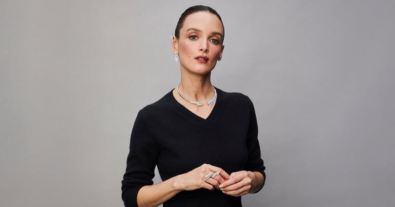 Boucheron nomme Charlotte Le Bon ambassadrice de la Maison