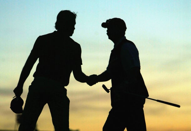 Tour Pro Sacrifices Big for Youngster - Weekly LITE