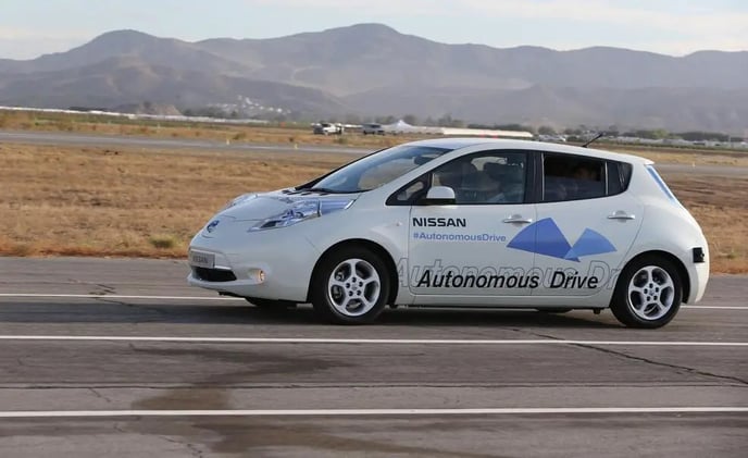 Autonomus, el auto que se maneja solo llegará al mercado en 2020