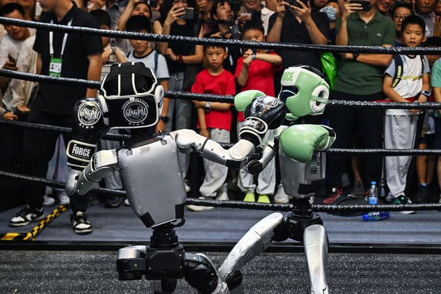 Robots Steal Shanghai AI Summit!