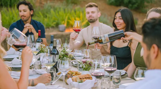 How Napa and Sonoma Wineries Are Shifting Strategies for Millennial Tastes // Bordeaux Chateaux Accused of Retail Price Fixing as They Prepare for the 2025 En Primeur Campaign