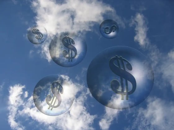💰 AI fuels cloud cost growth despite slowing inflation