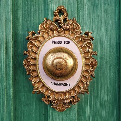 🥂 Press for champagne | Bulletin #144