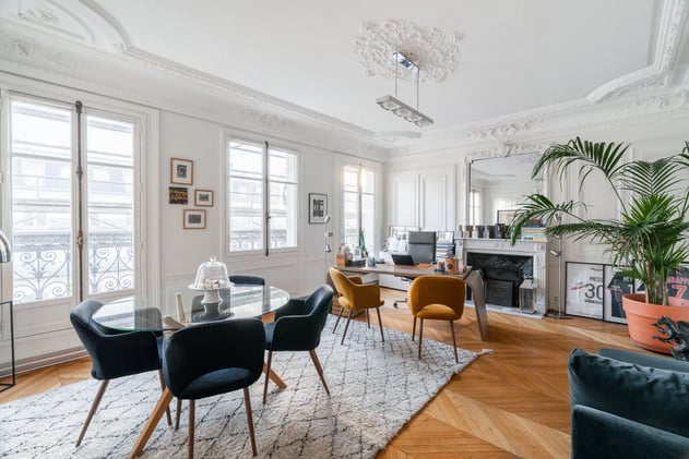 477 m2 de bureaux à louer