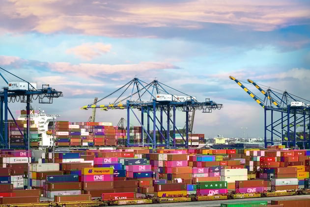 West Coast Ports Reach Key Agreement, Dockworkers Win 32% Pay Hike
