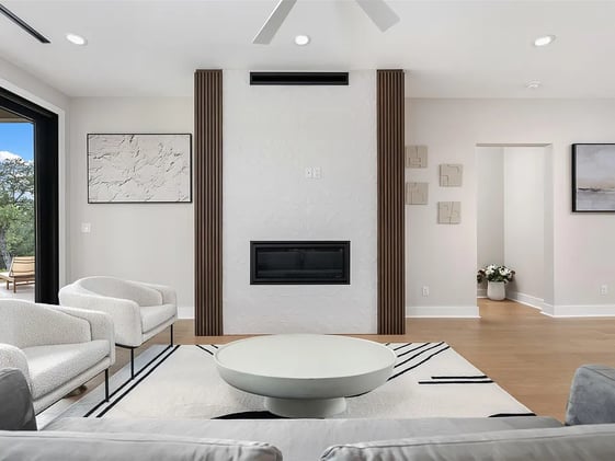 🌞 Austin Living Starts Here – New Homes with Backyards, Views, and Vibes