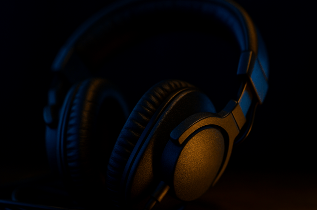 How a Cloned Voice Topped Billboard Without Permission