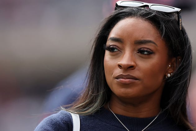Simone Biles Faces NFL Fans' Backlash 