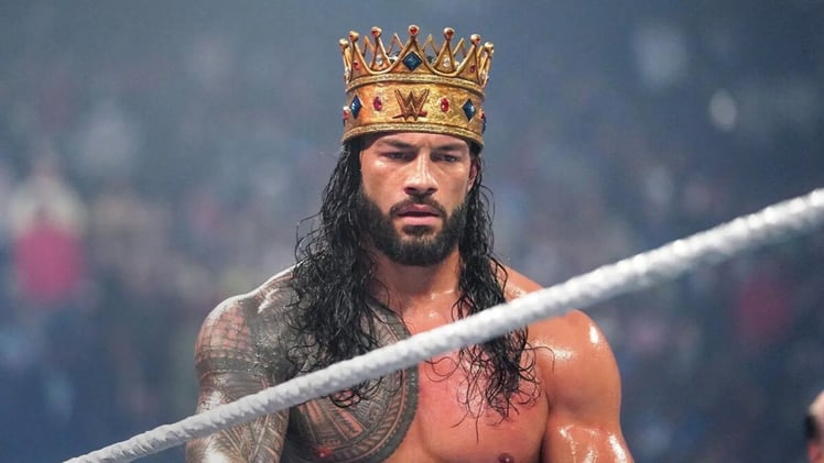 Ex-WWE Champion Snags Surprise Job, Is Roman Reigns Retiring too?, Major Star to Return, Austin Theory Suddenly Replaced😳