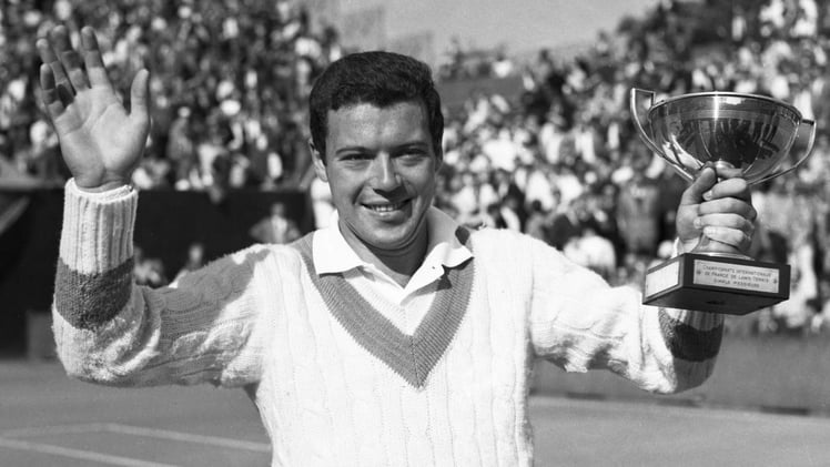 Legend Passes Away Soon After Son 