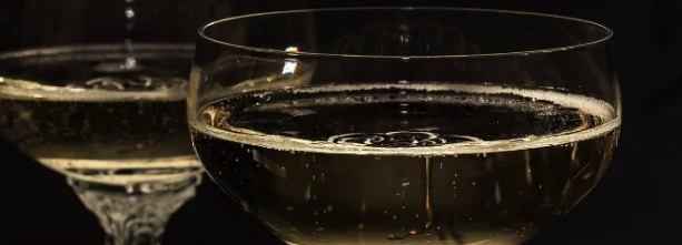 Fine Wine's Bleak Political Outlook // Vindustrious acquires London Wine Fair 