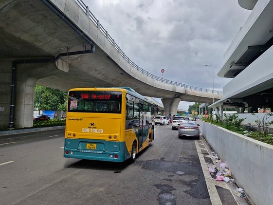 Ho Chi Minh City’s unwelcoming airport bus