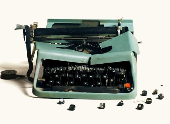«#ElFinDelPeriodismo», de Jorge C. Bernárdez y Luciano Di Vito