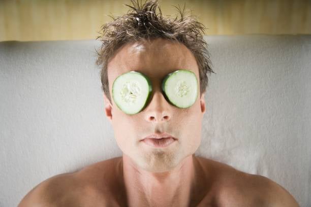 Iran War Trading Risks: Why Stocks Haven't Panicked Yet