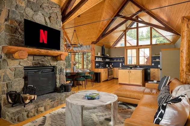 🏔️ OFF-MARKET Deal in Colorado: $160K/Year Airbnb Idaho Springs (Private Lakes + ADU)