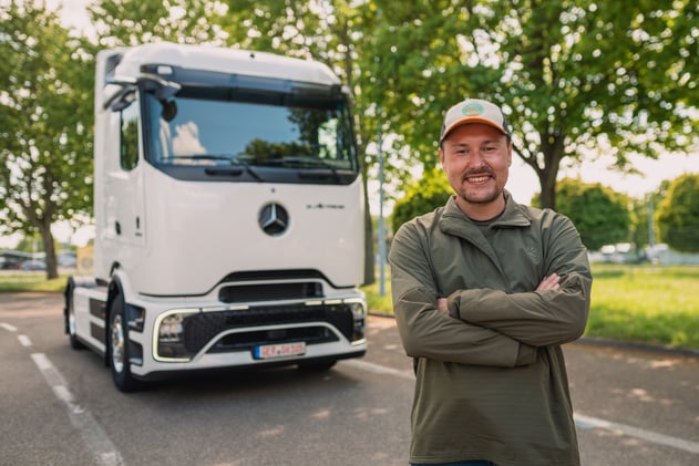 Scania mit 900 kWh, 93 % Zufriedenheit bei E-Lkw, eActros auf Weltreise
