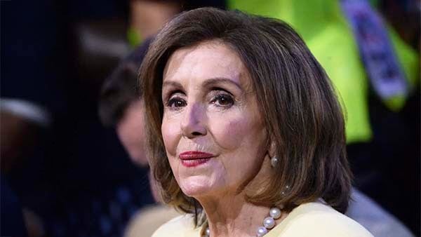🟠 Pelosi May Step Down